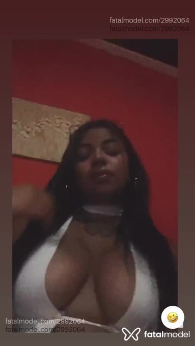Acompanhante mulher morena (o) de olhos castanhos - Raquel Martins