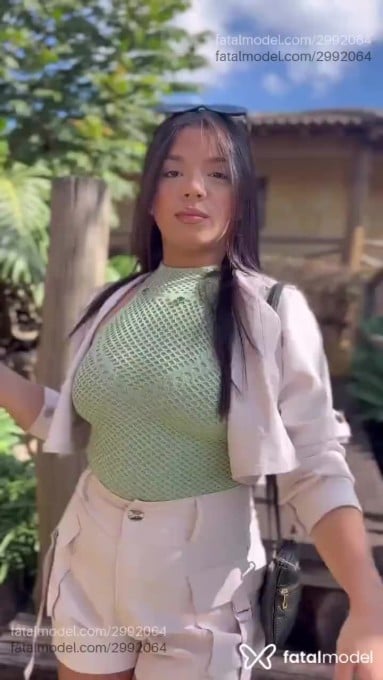 Acompanhante mulher morena (o) de olhos castanhos - Raquel Martins