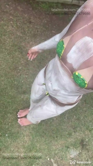 Acompanhante mulher morena (o) de olhos castanhos - Fabricia Acompanhante mulher morena (o) de olhos castanhos - Fabricia