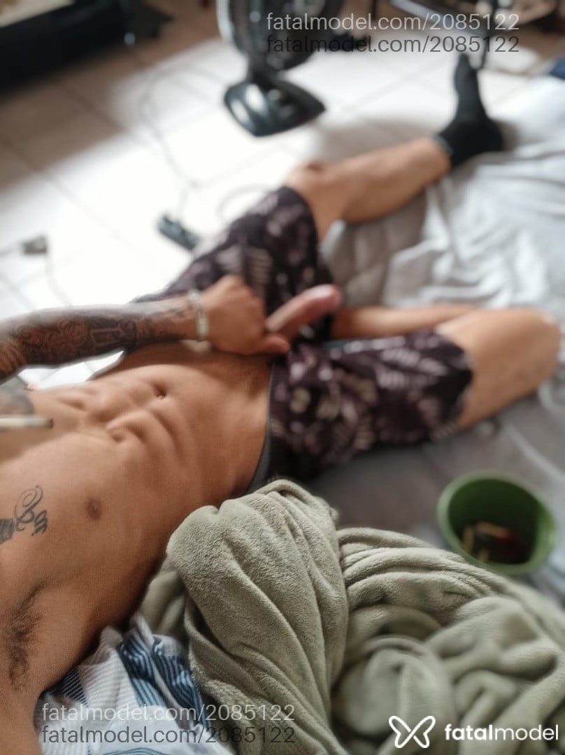 Acompanhante homem morena (o) de olhos castanhos em Assis - Dj Magrao