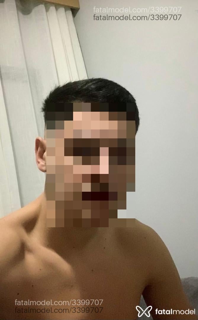 Acompanhante homem com cabelo castanho de olhos castanhos em Florianópolis - Gabriel
