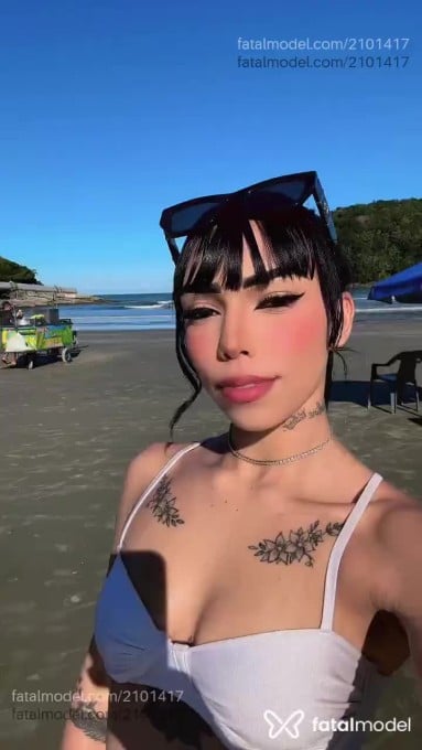 Acompanhante mulher morena (o) de olhos pretos em Guarujá Acompanhante mulher morena (o) de olhos pretos em Guarujá - Nicoly
