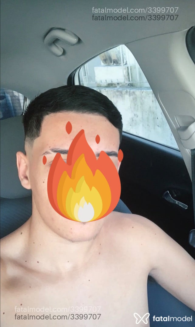 Acompanhante homem com cabelo castanho de olhos castanhos em Florianópolis - Gabriel