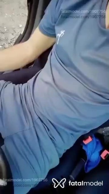 Acompanhante homem morena (o) de olhos pretos em Lages Acompanhante homem morena (o) de olhos pretos em Lages - Hugo