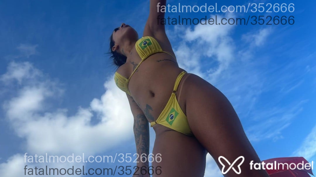Acompanhante mulher trans com cabelo castanho de olhos castanhos em Porto Velho - Dannyzinha