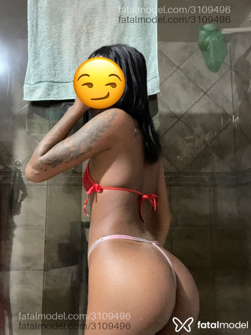 Acompanhante mulher morena (o) de olhos pretos em Macaé - Micaelly