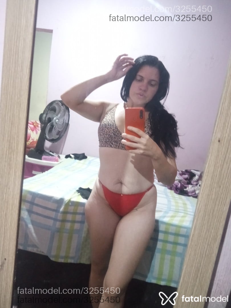 Acompanhante mulher morena (o) de olhos mel - Nathalia