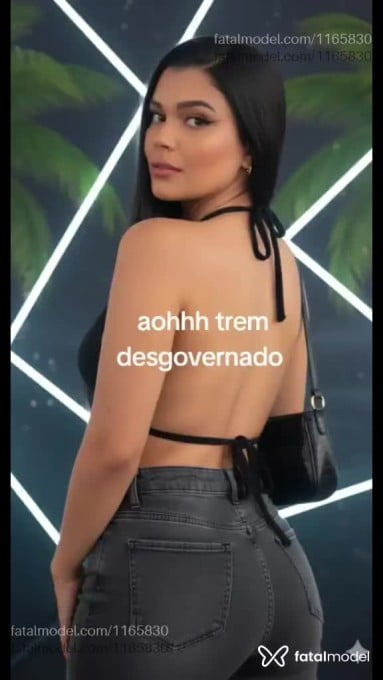Acompanhante mulher morena (o) de olhos mel - Bruna mineiraIndia Acompanhante mulher morena (o) de olhos mel - Bruna mineiraIndia