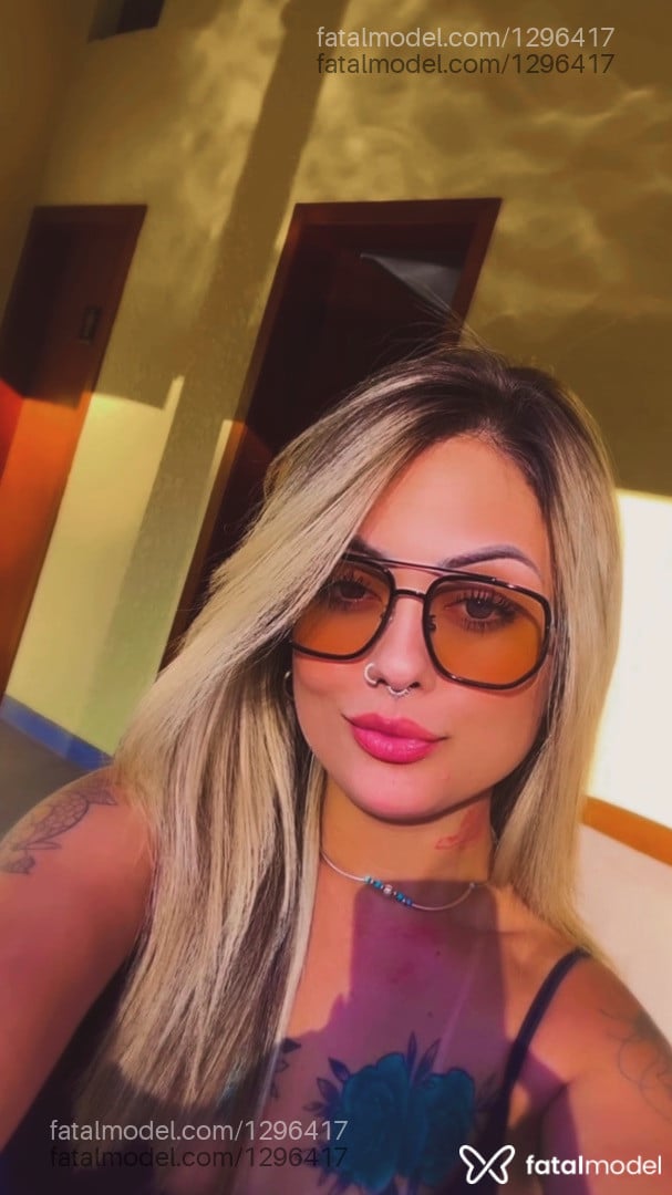 Acompanhante mulher loira (o) de olhos castanhos em Indaiatuba Acompanhante mulher loira (o) de olhos castanhos em Indaiatuba - Priscilla Ferraz