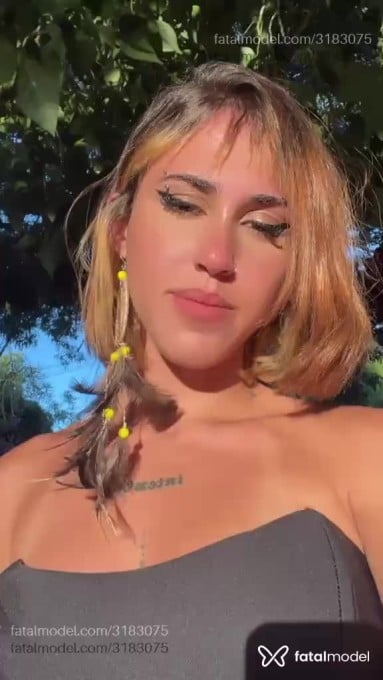 Acompanhante mulher loira (o) de olhos castanhos - Wanessa Acompanhante mulher loira (o) de olhos castanhos - Wanessa