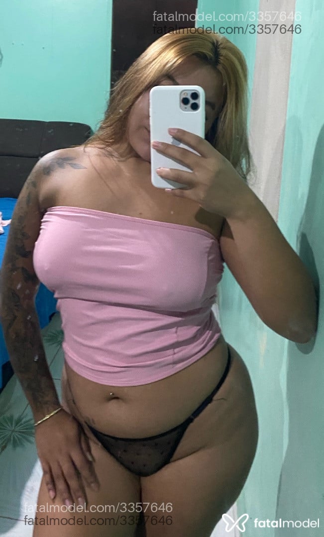 Acompanhante mulher loira (o) de olhos pretos em Redenção Acompanhante mulher loira (o) de olhos pretos em Redenção - Jujju