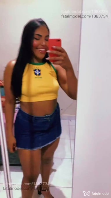 Acompanhante mulher morena (o) de olhos pretos - Morena Silva