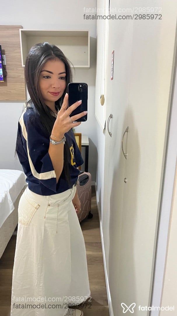 Acompanhante mulher morena (o) de olhos castanhos em Belo Horizonte - Maria Vitória