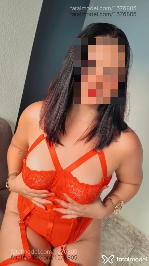 Acompanhante mulher morena (o) de olhos mel - Angela Teles