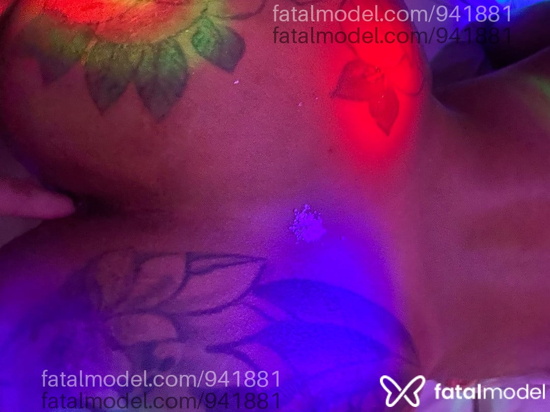 Acompanhante travesti com cabelo castanho de olhos castanhos em Catalão Acompanhante travesti com cabelo castanho de olhos castanhos em Catalão - Thallyagalega