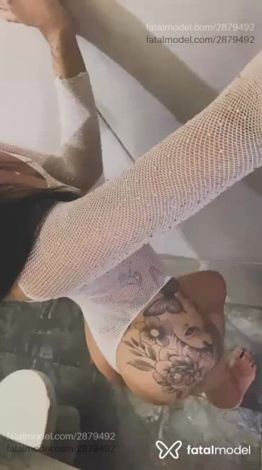 Acompanhante mulher trans morena (o) de olhos pretos - Sophia Acompanhante mulher trans morena (o) de olhos pretos - Sophia