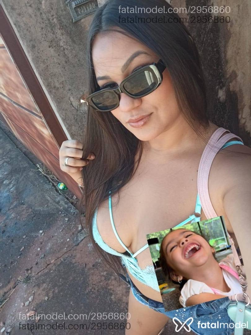 Acompanhante mulher morena (o) de olhos castanhos em Prata - Thais Andrade