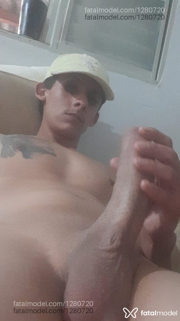 Acompanhante homem morena (o) de olhos castanhos em Americana - Novinhoinsaciavel