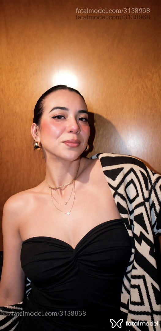Acompanhante mulher morena (o) de olhos castanhos em Tubarão - Cecilia
