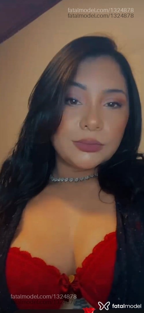 Acompanhante mulher com cabelo castanho de olhos mel em Foz do Iguaçu Acompanhante mulher com cabelo castanho de olhos mel em Foz do Iguaçu - Amanda