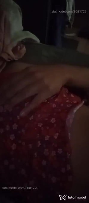 Acompanhante mulher com cabelo castanho de olhos castanhos em Virtual - Verônica
