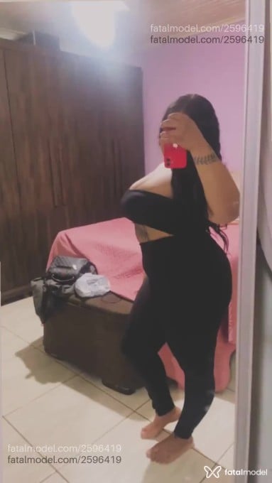 Acompanhante mulher morena (o) de olhos mel - Nayara Larissa Acompanhante mulher morena (o) de olhos mel - Nayara Larissa