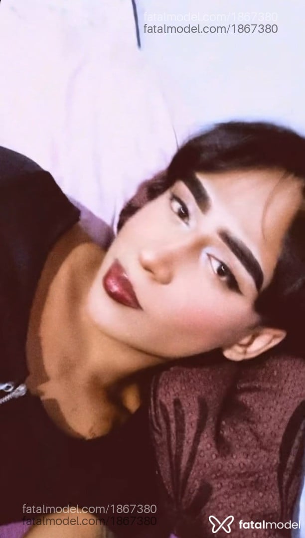 Acompanhante homem morena (o) de olhos castanhos em Imperatriz - Mendonça
