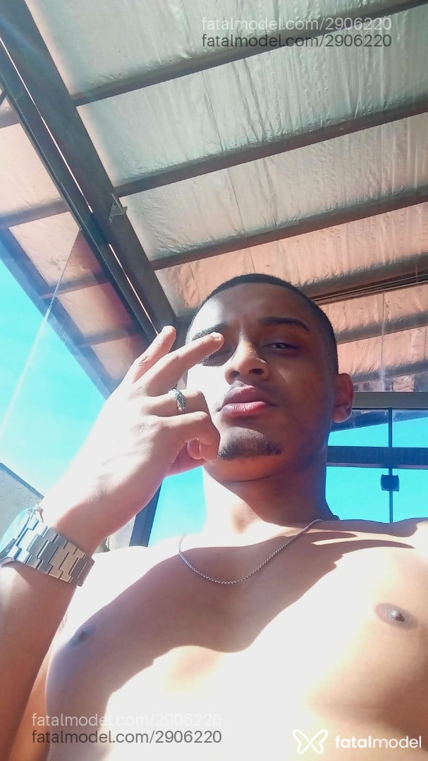 Acompanhante homem com cabelo castanho de olhos castanhos em Campos dos Goytacazes - Danter Torres