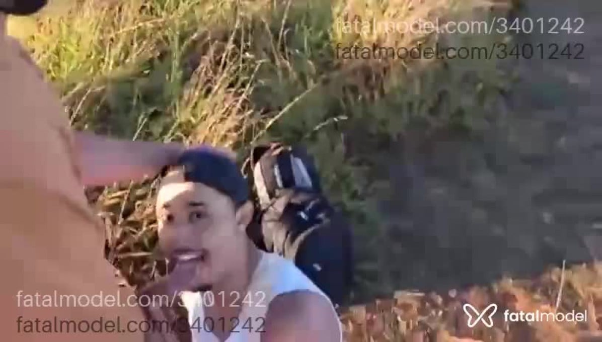 Acompanhante homem com cabelo castanho de olhos castanhos em São Paulo Acompanhante homem com cabelo castanho de olhos castanhos em São Paulo - Rabbit