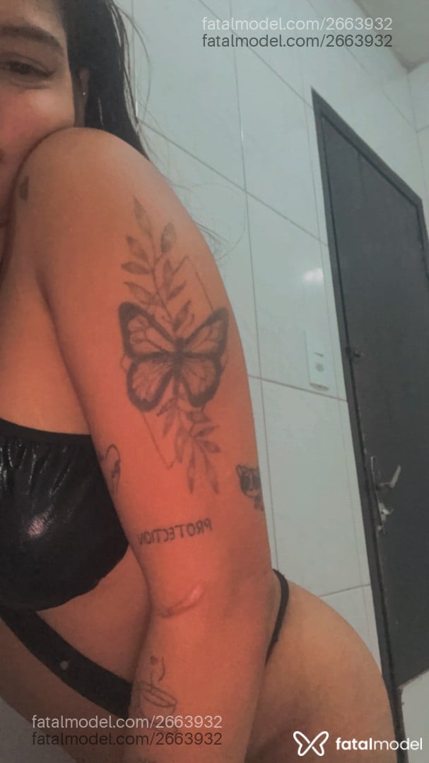 Acompanhante mulher morena (o) de olhos pretos em Chapecó Acompanhante mulher morena (o) de olhos pretos em Chapecó - Sarah Ramires