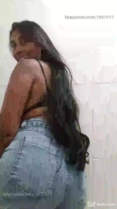 Acompanhante mulher morena (o) de olhos mel em Rio de Janeiro - Gindia