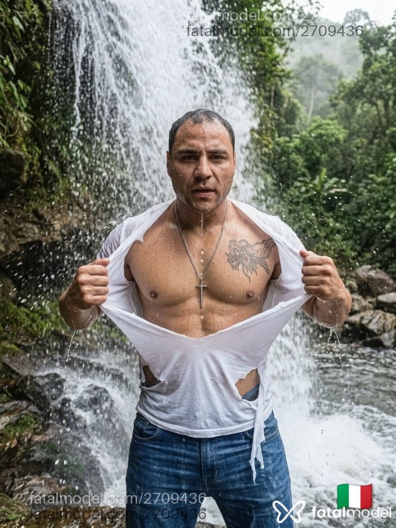 Acompanhante homem morena (o) de olhos castanhos em Porto Alegre - Roberto
