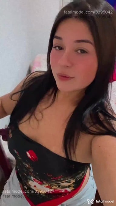 Acompanhante mulher morena (o) de olhos castanhos em Botucatu Acompanhante mulher morena (o) de olhos castanhos em Botucatu - Isadora