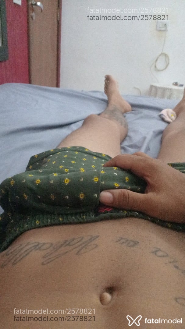 Acompanhante homem morena (o) de olhos pretos em Poços de Caldas - Caim