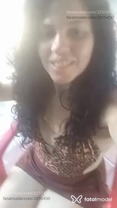 Acompanhante mulher morena (o) de olhos mel - Nathalia