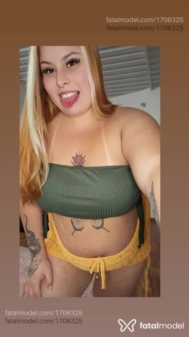 Acompanhante mulher ruiva (o) de olhos castanhos em Itapecerica da Serra - Jade