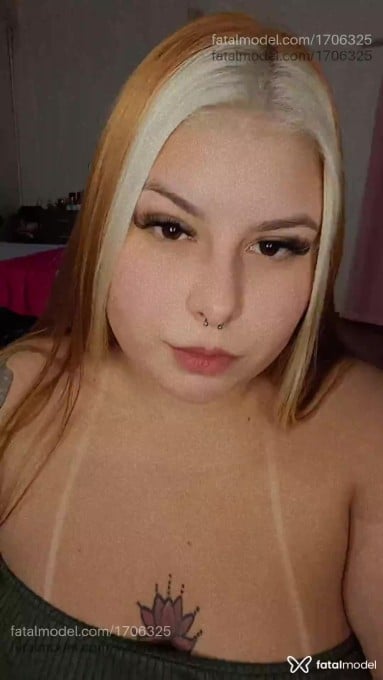 Acompanhante mulher ruiva (o) de olhos castanhos em Itapecerica da Serra - Jade