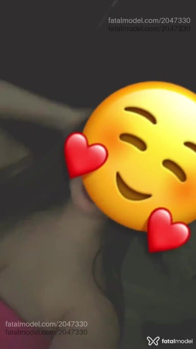Acompanhante mulher com cabelo castanho de olhos mel - Amanda