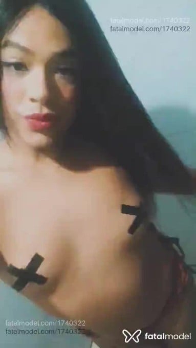 Acompanhante mulher trans morena (o) de olhos pretos - Morenaespetacular