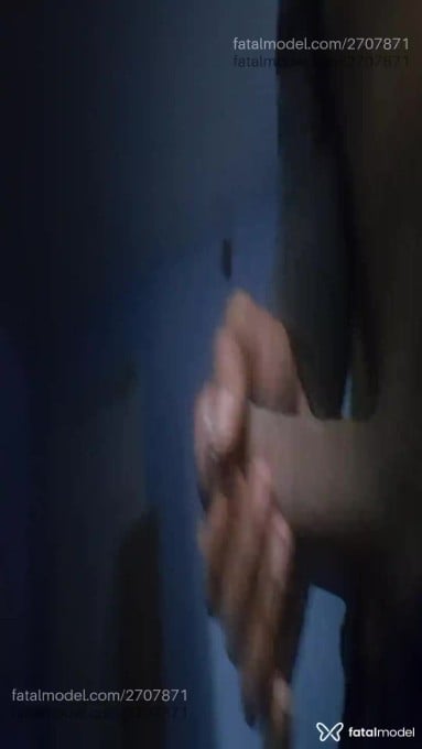 Acompanhante homem com cabelo castanho de olhos pretos - João Victor Acompanhante homem com cabelo castanho de olhos pretos - João Victor