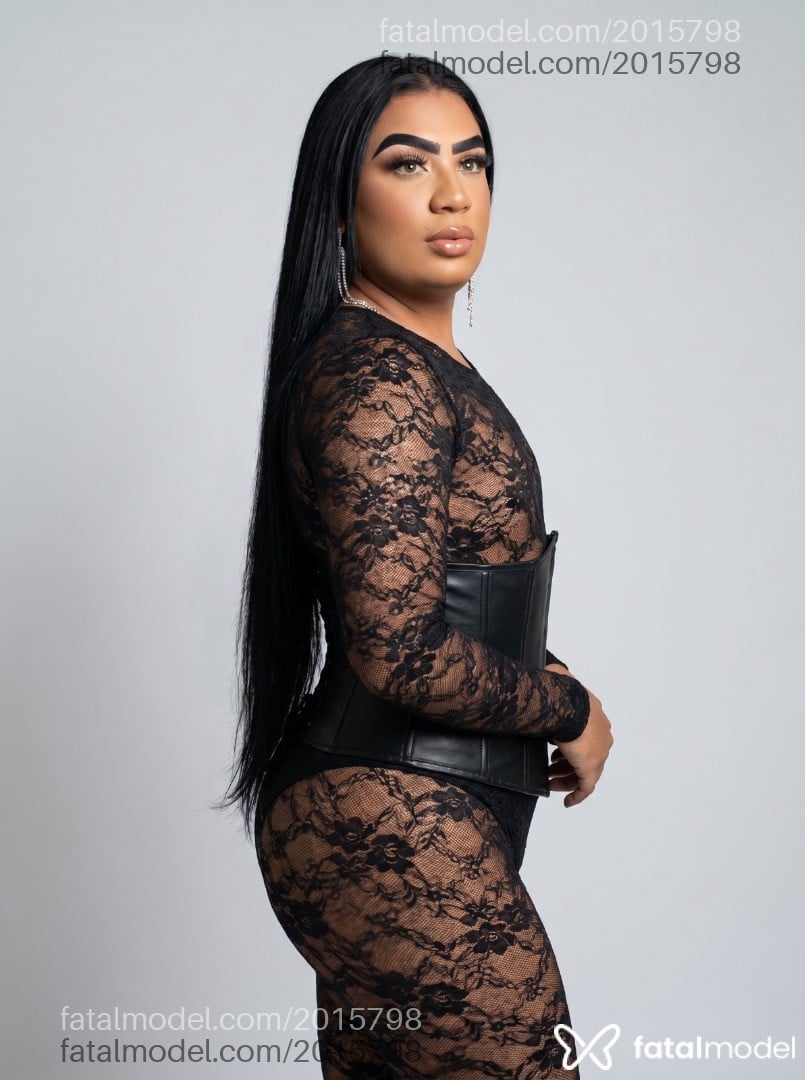 Acompanhante mulher trans morena (o) de olhos castanhos em Ipatinga - Isadora
