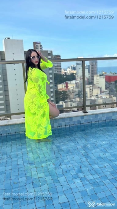 Acompanhante travesti morena (o) de olhos castanhos - Paolla Duart