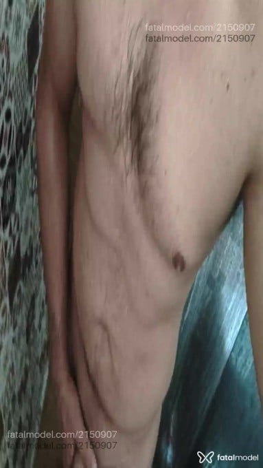 Acompanhante homem sem cabelo de olhos castanhos em Brasília - Lucius