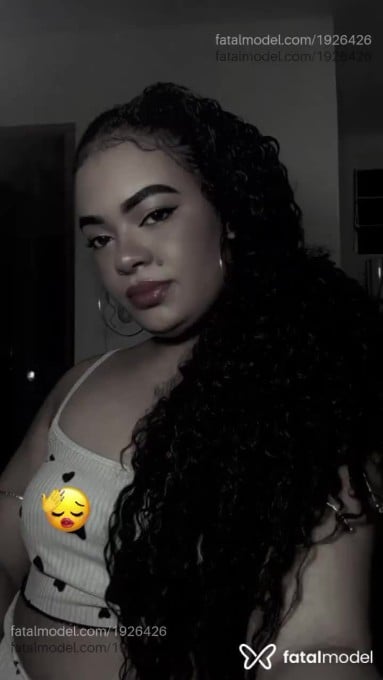 Acompanhante mulher morena (o) de olhos mel em Vila Velha - Marcelly