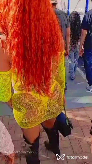 Acompanhante mulher trans loira (o) de olhos castanhos - Meirielly Piu Piu