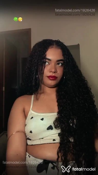 Acompanhante mulher morena (o) de olhos mel em Vila Velha - Marcelly