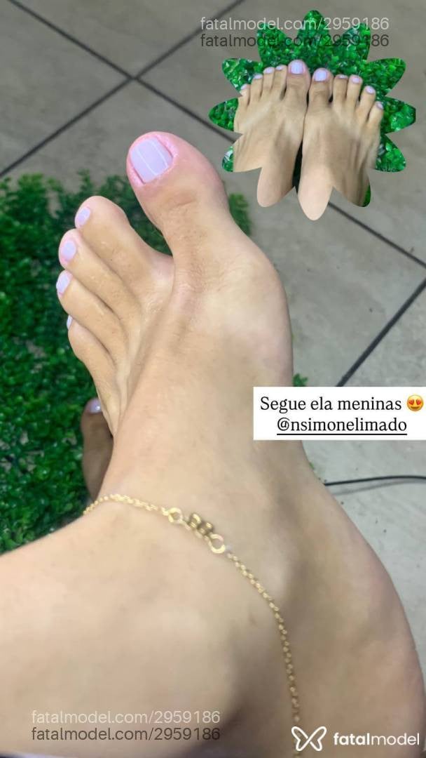 Acompanhante mulher morena (o) de olhos pretos em Conselheiro Lafaiete - Laura Cristina