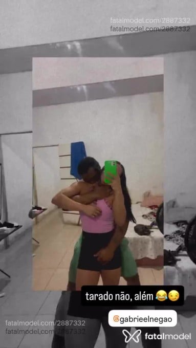 Acompanhante mulher com cabelo castanho de olhos pretos - Casaljg Acompanhante mulher com cabelo castanho de olhos pretos - Casaljg