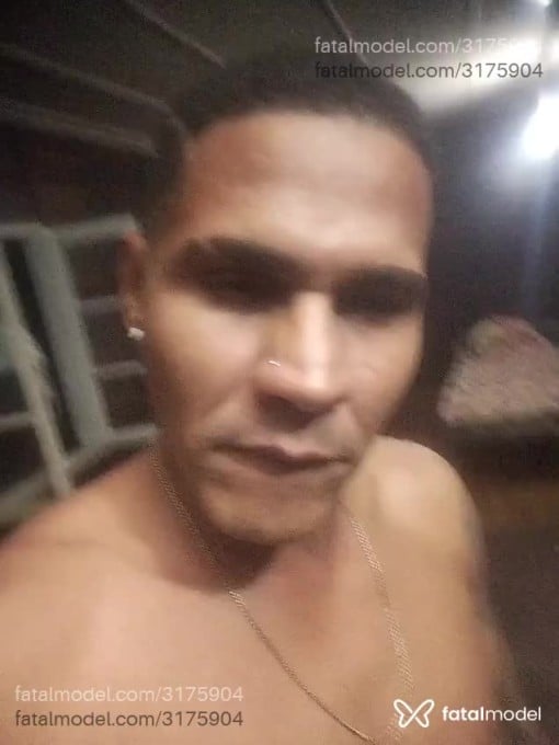 Acompanhante homem morena (o) de olhos castanhos em Congonhas Acompanhante homem morena (o) de olhos castanhos em Congonhas - Huras