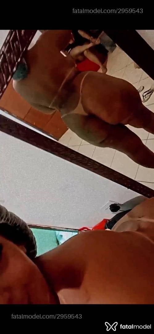Acompanhante mulher morena (o) de olhos pretos em Macaé - Ursula
